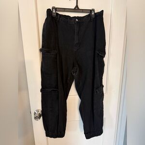 Black cargo pant joggers
